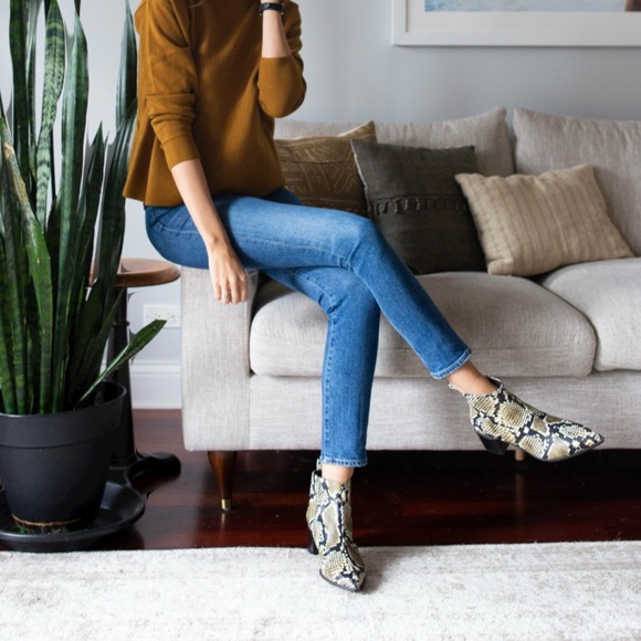 Everlane Boss Boot Leather Snakeskin (Women's
Size 7) - Picture 8 of 11